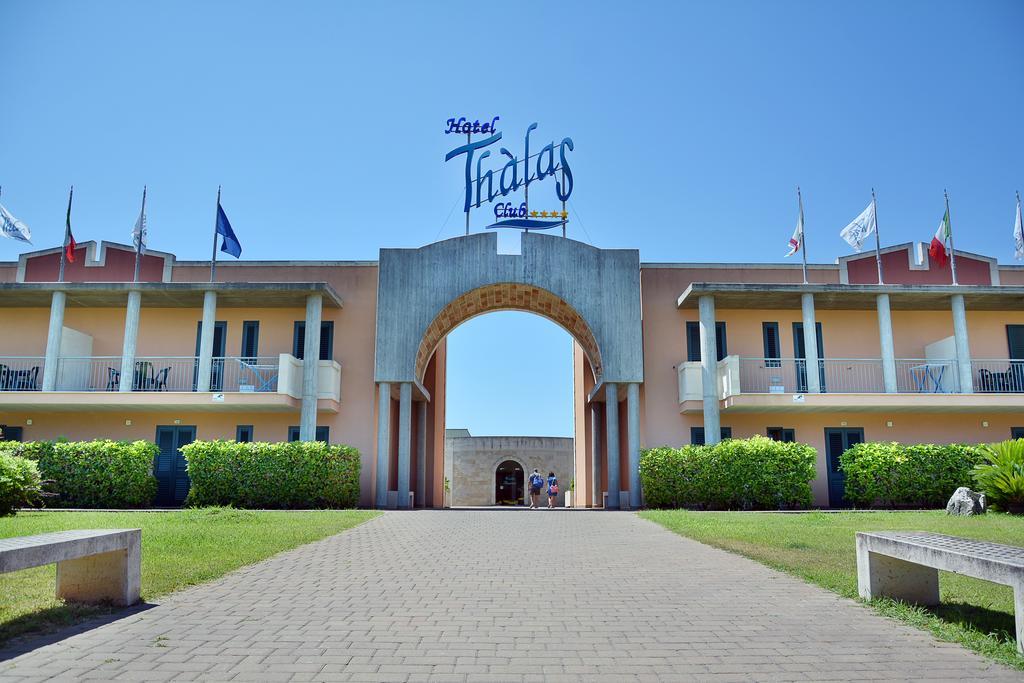 Hotel Thalas Club Torre dell'Orso Exterior photo